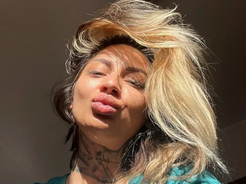 live sex list model AdelleRussso