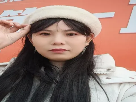 video chat and pics model BBiBig