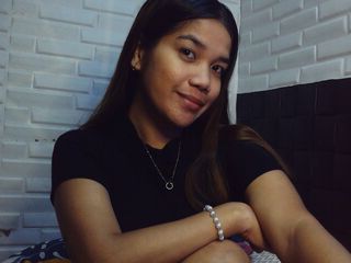 jasmine cam2cam model KenchaRom