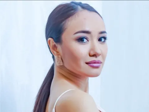cam live show model MaliLin