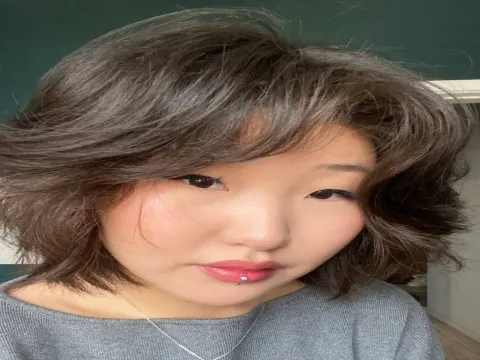 live privates model MitsuriLii