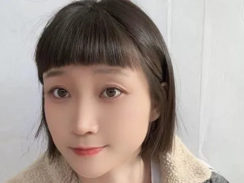 cock-sucking porn model Xueerzhu