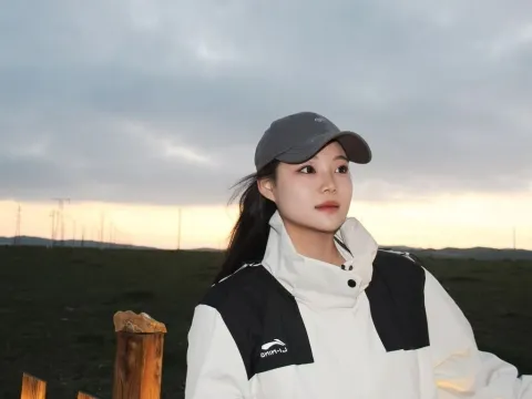 nude teen model YuYangyi