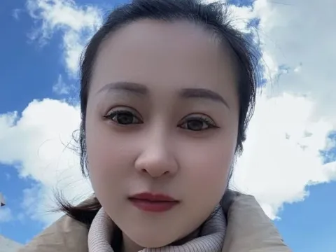 livejasm model hkjsdfhjsdhfhkjs